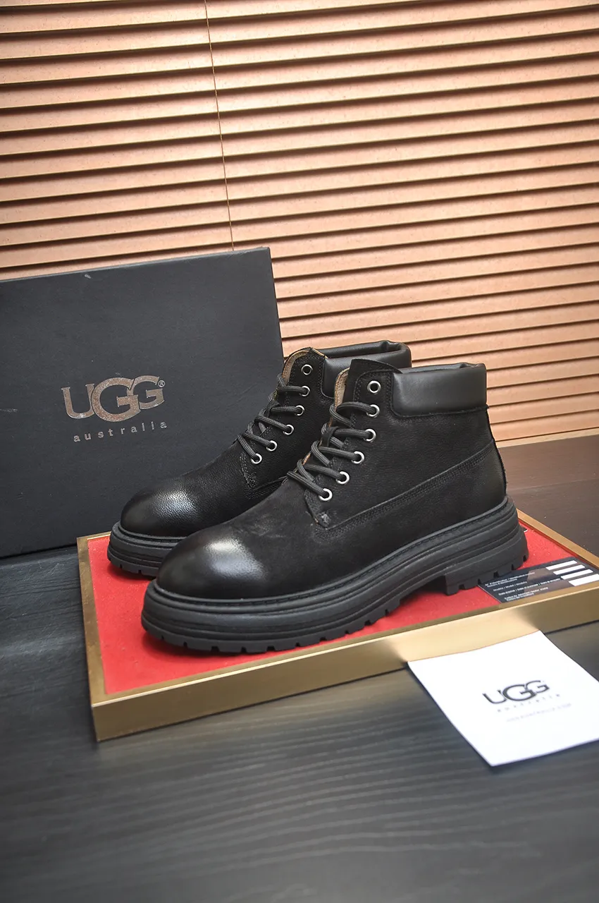 Men's shoes 💰680💶【UGG】(full genuine wool lining) Please pay attention to the quality of the original order and compare the thickness of the wool 🏮🏮Hot style Martin boots from Australia's warm luxury brand men's shoes, official website synchronization, Beckham men's style..., made of imported top-layer waxed cowhide, waxed toe box, Australian real wool velvet lining Carefully sewn...Imported rubber Martin boots outsole (comfortable, soft and wear-resistant). I really like the quality...Exquisite workmanship, you can't put it down once you see it. Code number 39-44